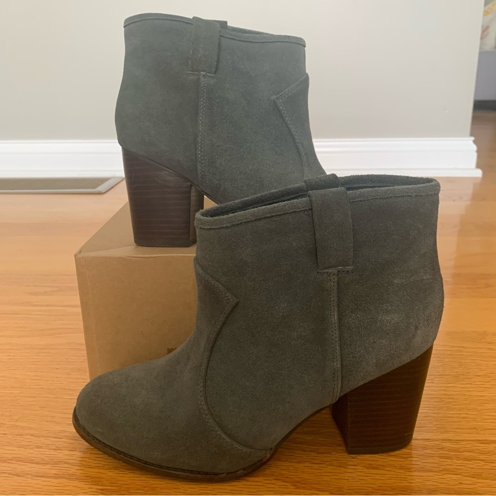 Splendid Gray Suede Lakota Booties  - Women’s Size 9 M